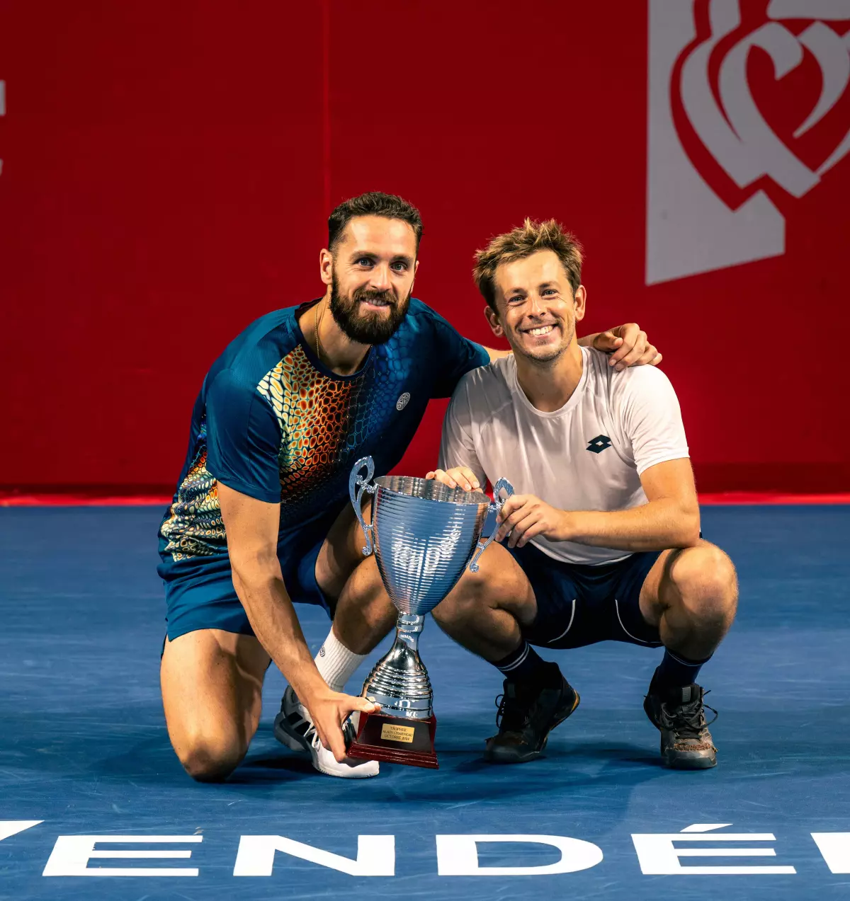 Jacq et Olivetti sacrés, Budkov Kjaer pour le titre