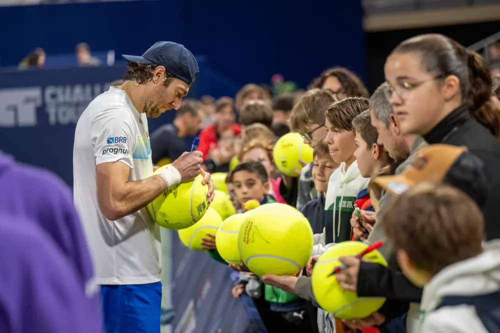 Autographe par Marcelo Demoliner